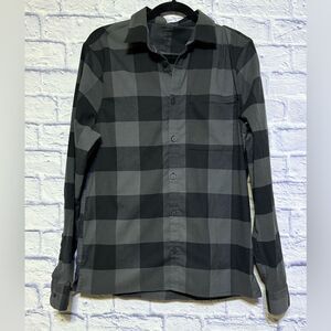 Lululemon Men's plaid Button Down Shirt Size small